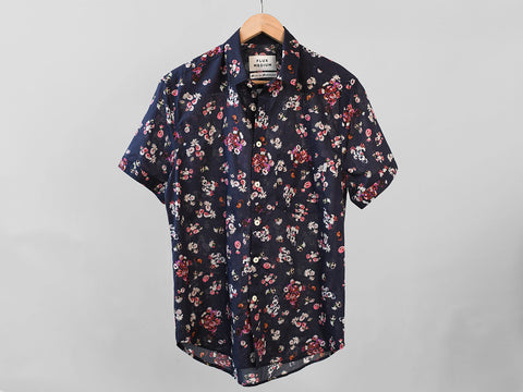 MIDNIGHT FLOWER. SHORTSLEEVE.